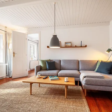 Holiday home Letj Lindguard Alkersum