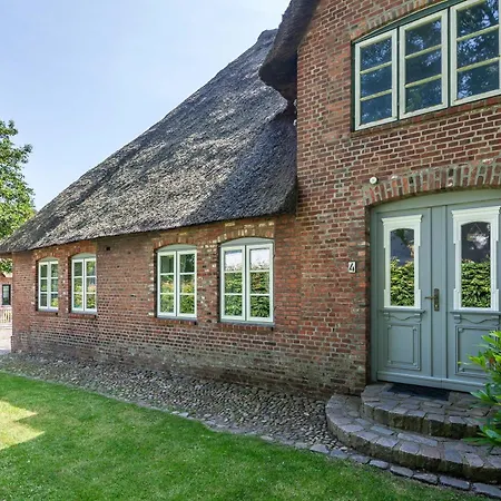 Letj Lindguard Holiday home Alkersum