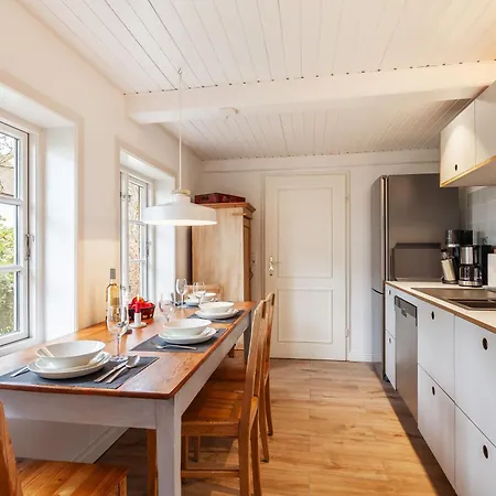 Letj Lindguard Holiday home